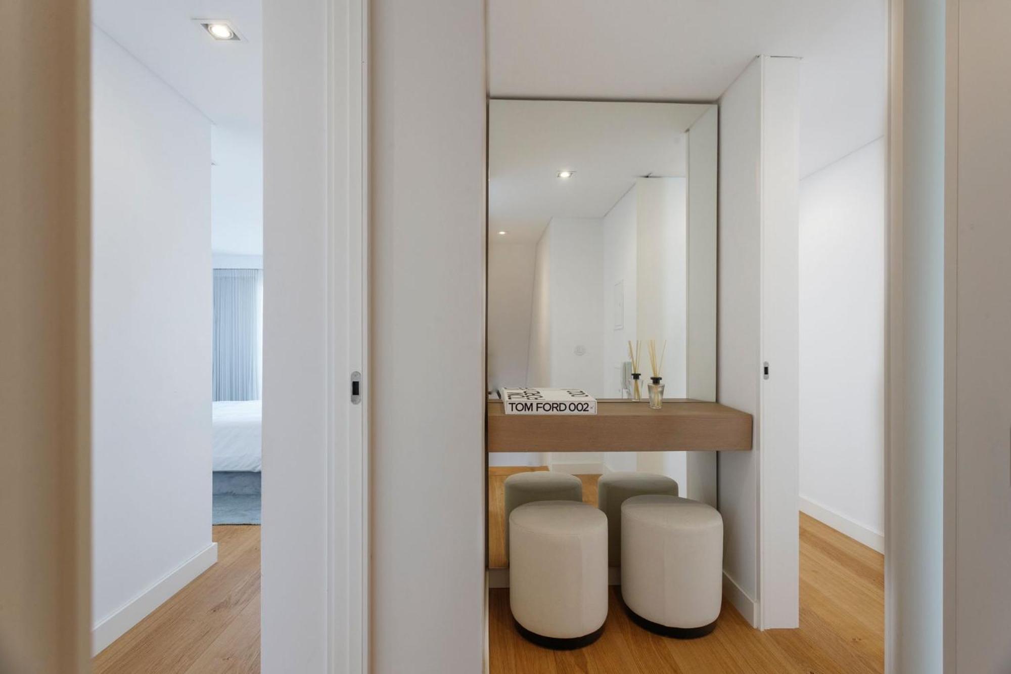 Luxury Suite With Balcony And Shared Accommodation In The Parque Eduardo VII Area Lisboa Ngoại thất bức ảnh
